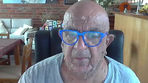 Snapshot of patvac chatting on 12-29-24, 12:41 patvac online show from 12-29-24, 12:41