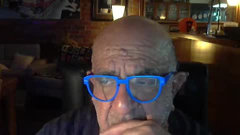 Snapshot of patvac chatting on 01-06-25, 02:03 patvac online show from 01-06-25, 02:03