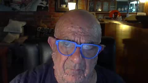 Snapshot of patvac chatting on 01-12-25, 01:48 patvac online show from 01-12-25, 01:48