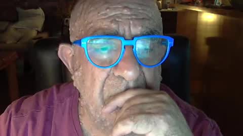 Snapshot of patvac chatting on 01-25-25, 02:25 patvac online show from 01-25-25, 02:25