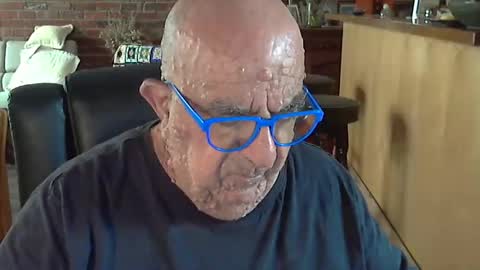 Snapshot of patvac chatting on 02-09-25, 10:54 patvac online show from 02-09-25, 10:54