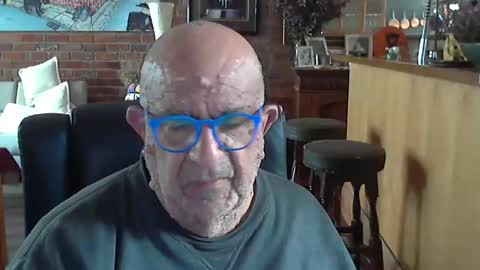 Snapshot of patvac chatting on 10-06-25, 12:41 patvac online show from 10-06-25, 12:41