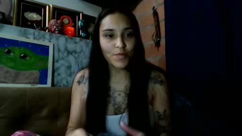 Snapshot of pau_cat chatting on 07-15-26, 05:34 Pau online show from 07-15-26, 05:34