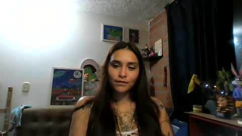 Snapshot of pau_cat chatting on 07-19-26, 05:33 Pau online show from 07-19-26, 05:33