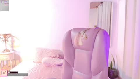 Sofa online show from 03-30-26, 09:27