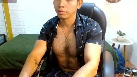 Snapshot of paul_cros chatting on 05-21-26, 11:28 paul_cros online show from 05-21-26, 11:28