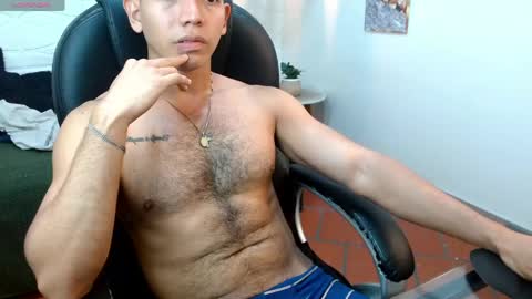 Snapshot of paul_cros chatting on 06-03-26, 11:24 paul_cros online show from 06-03-26, 11:24