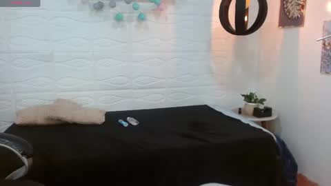 Snapshot of paul_cros chatting on 06-15-26, 12:40 paul_cros online show from 06-15-26, 12:40