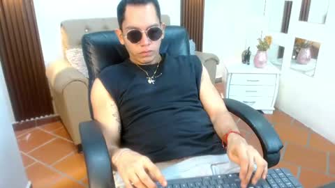 Snapshot of paul_cros chatting on 06-20-26, 11:35 paul_cros online show from 06-20-26, 11:35