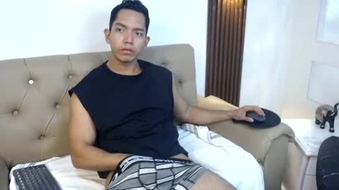 Snapshot of paul_cros chatting on 06-26-26, 11:25 paul_cros online show from 06-26-26, 11:25