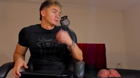 Paull George online show from 09-26-25, 04:05