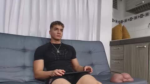 Paull George online show from 10-10-25, 03:16