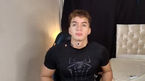 Snapshot of paul_george212 chatting on 04-18-26, 02:43 Paull George online show from 04-18-26, 02:43