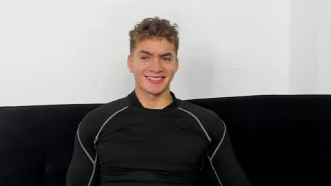 Snapshot of paul_george212 chatting on 05-01-26, 01:48 Paull George online show from 05-01-26, 01:48