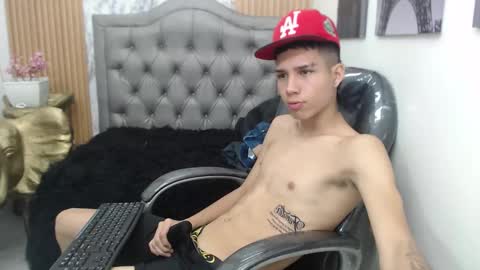 PAUL online show from 11-08-25, 12:27