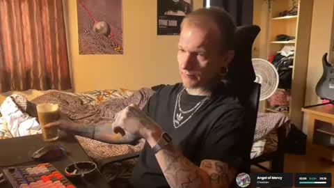 Paul online show from 04-06-26, 01:14