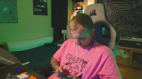 Snapshot of paul_razor chatting on 05-24-26, 12:54 Paul online show from 05-24-26, 12:54