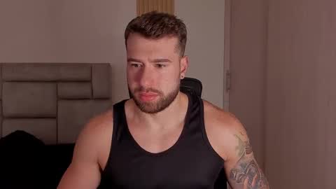 Snapshot of paul_roger chatting on 12-02-24, 12:29 PAUL ROGER online show from 12-02-24, 12:29