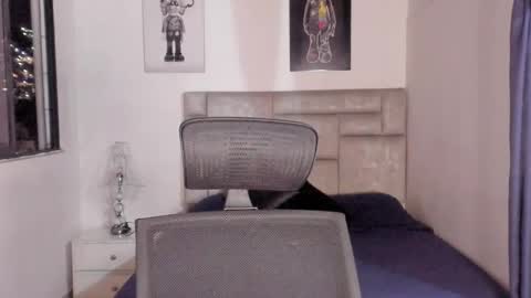 PAUL ROGER online show from 11-15-25, 02:31