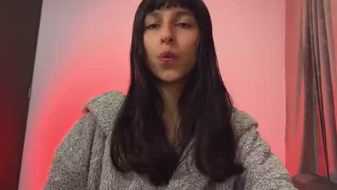   online show from 07-18-26, 03:00
