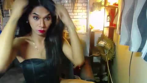 Snapshot of paulaontop chatting on 01-01-25, 05:00 paulaontop online show from 01-01-25, 05:00