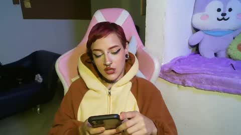 Snapshot of pauli_cadavid chatting on 05-04-26, 02:57 ig alinasvetl2 online show from 05-04-26, 02:57