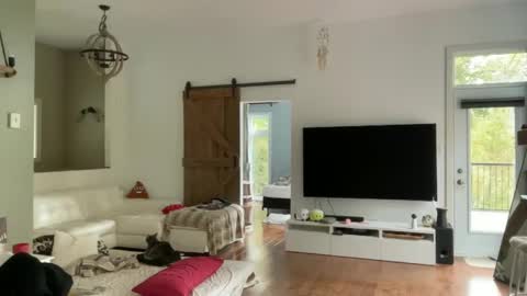 Snapshot of paulilafay chatting on 09-15-25, 01:22 Paulila  Fay online show from 09-15-25, 01:22