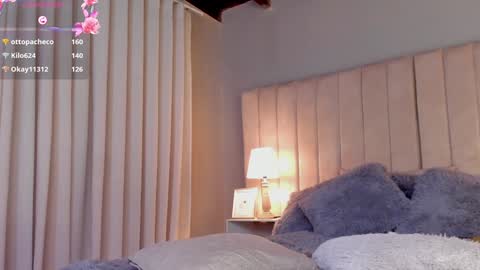 paylina monroy online show from 02-04-25, 04:15