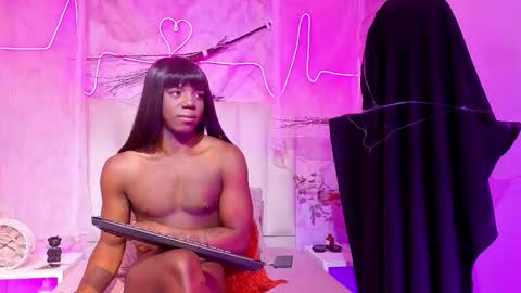 Paulina  online show from 10-29-25, 12:40