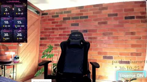 Paulina online show from 10-30-25, 03:35