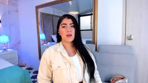 Paulina online show from 01-19-25, 12:17