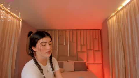 Paulina Santos  online show from 02-28-26, 07:48