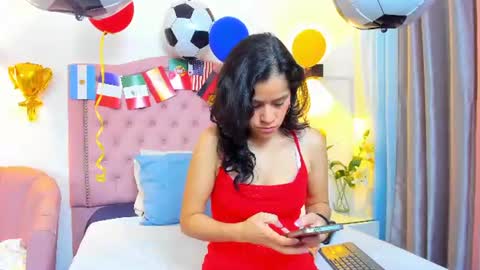 Snapshot of paulinavera chatting on 06-29-26, 02:17 paulinavera online show from 06-29-26, 02:17