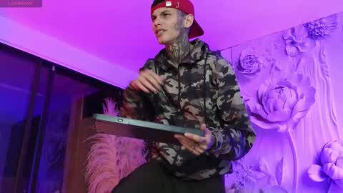 Paulo online show from 02-08-26, 05:33