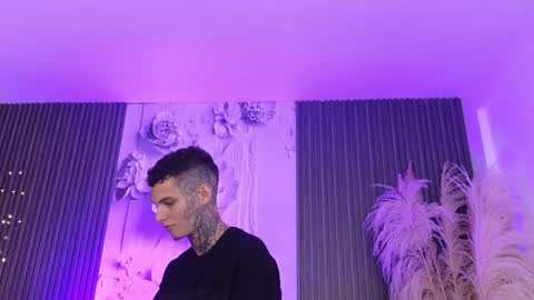 Paulo online show from 02-22-26, 05:40