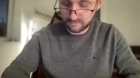 Snapshot of paulsimpsn chatting on 11-03-25, 04:19 love bush online show from 11-03-25, 04:19