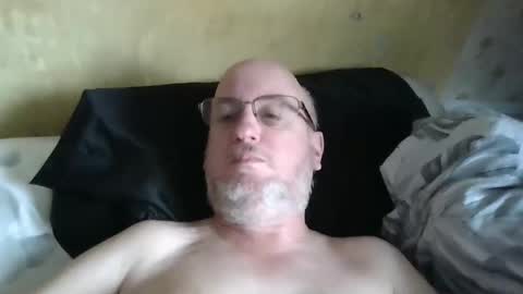 Snapshot of paulthehornyfurry chatting on 12-27-24, 11:39 Paul online show from 12-27-24, 11:39