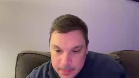 paulyg161 online show from 04-11-26, 06:40