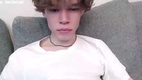 Snapshot of pawclaw chatting on 06-08-26, 01:28 pawclaw online show from 06-08-26, 01:28