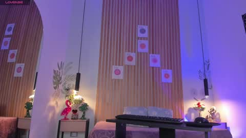 Snapshot of pawggirl18 chatting on 12-08-24, 02:52 Dani online show from 12-08-24, 02:52