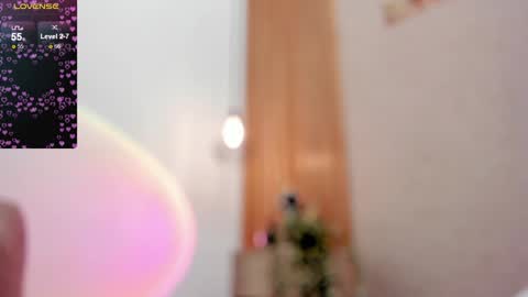 Snapshot of pawggirl18 chatting on 02-04-25, 07:00 Dani online show from 02-04-25, 07:00