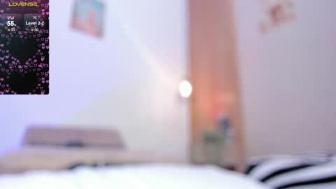 Snapshot of pawggirl18 chatting on 02-26-25, 05:28 Dani online show from 02-26-25, 05:28