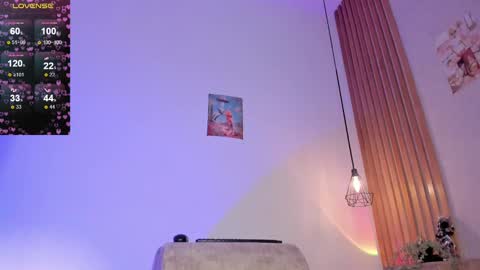 Snapshot of pawggirl18 chatting on 03-04-25, 07:43 Dani online show from 03-04-25, 07:43