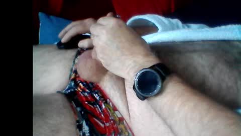 Snapshot of pbemid chatting on 12-12-24, 10:02 Papabear online show from 12-12-24, 10:02