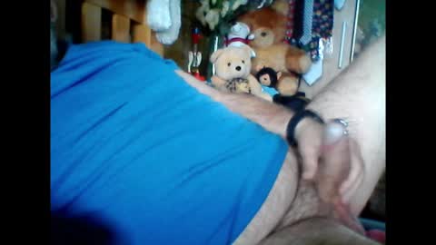 Snapshot of pbemid chatting on 01-17-25, 10:33 Papabear online show from 01-17-25, 10:33