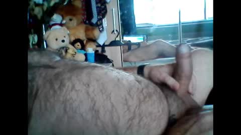 Snapshot of pbemid chatting on 02-06-25, 12:59 Papabear online show from 02-06-25, 12:59