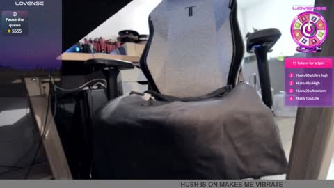 Snapshot of pc92160 chatting on 12-10-24, 04:17 pc92160 online show from 12-10-24, 04:17