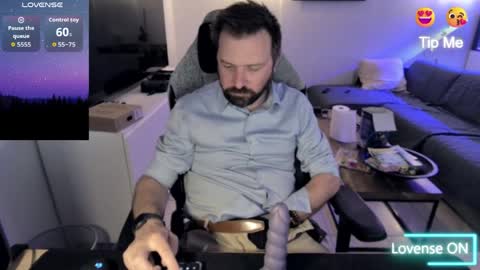 Snapshot of pc92160 chatting on 03-31-26, 05:35 pc92160 online show from 03-31-26, 05:35