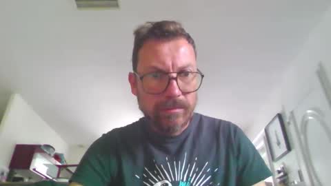 Snapshot of pchittt chatting on 05-10-26, 10:42 pchittt online show from 05-10-26, 10:42