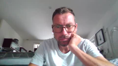 Snapshot of pchittt chatting on 06-02-26, 01:46 pchittt online show from 06-02-26, 01:46